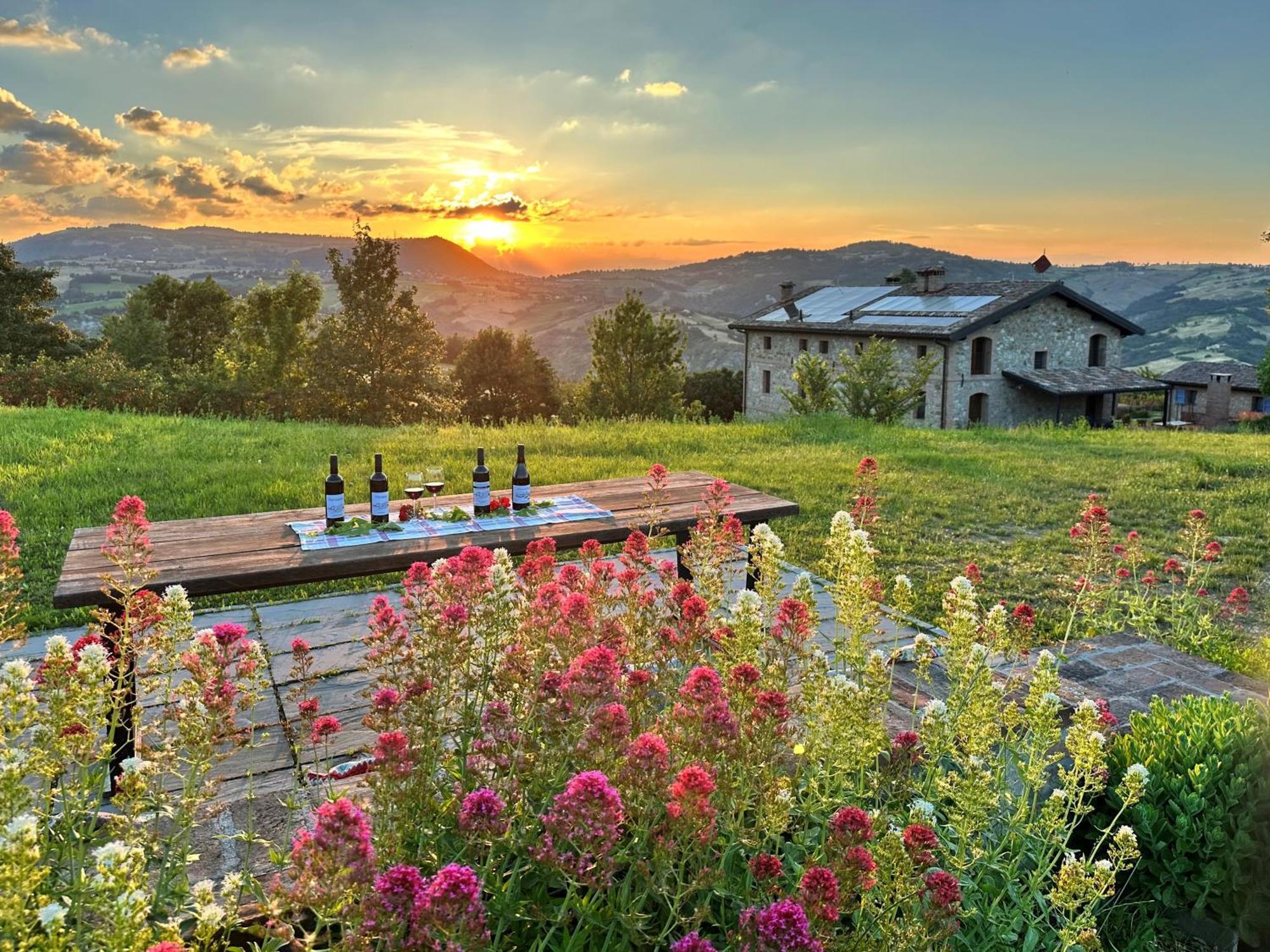 Marano sul Panaro Agriturismo Podere Prasiano מראה חיצוני תמונה