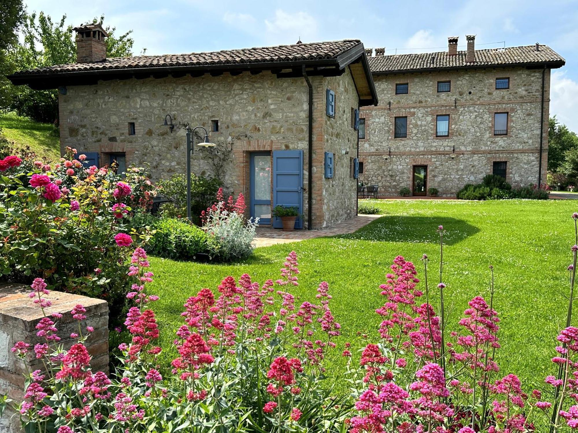 Marano sul Panaro Agriturismo Podere Prasiano מראה חיצוני תמונה