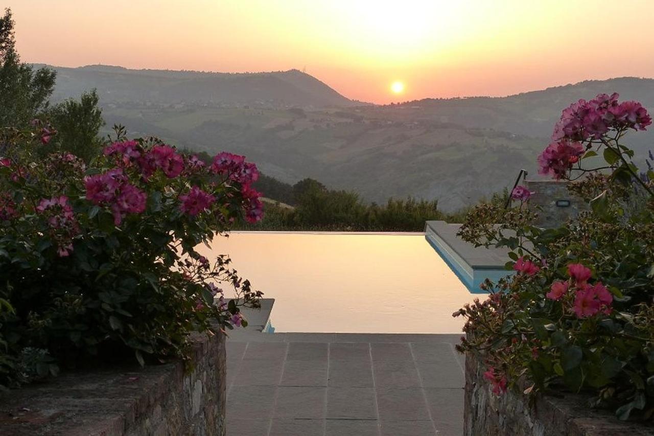 Marano sul Panaro Agriturismo Podere Prasiano מראה חיצוני תמונה